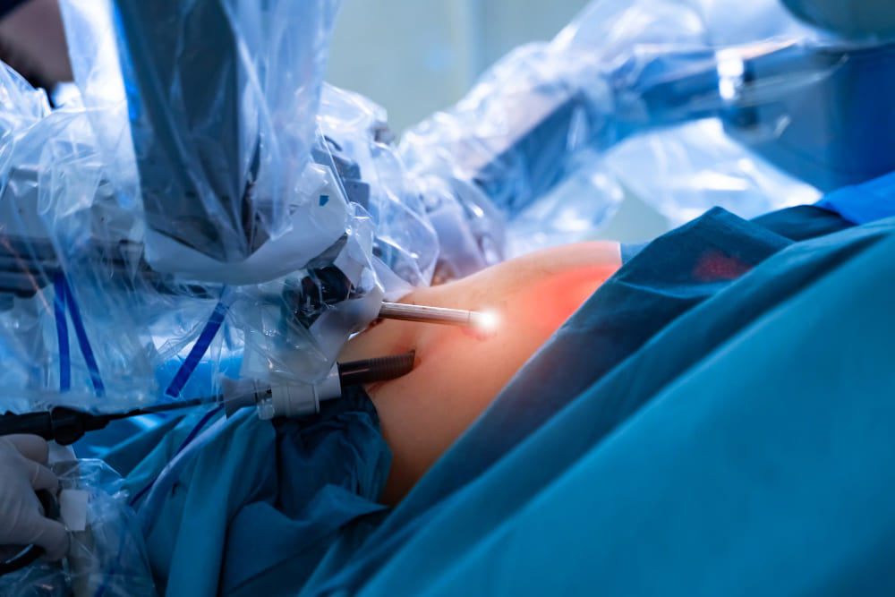 Cirugía Endoscópica de Columna Vertebral: Tratamiento Mínimamente Invasivo para el Dolor