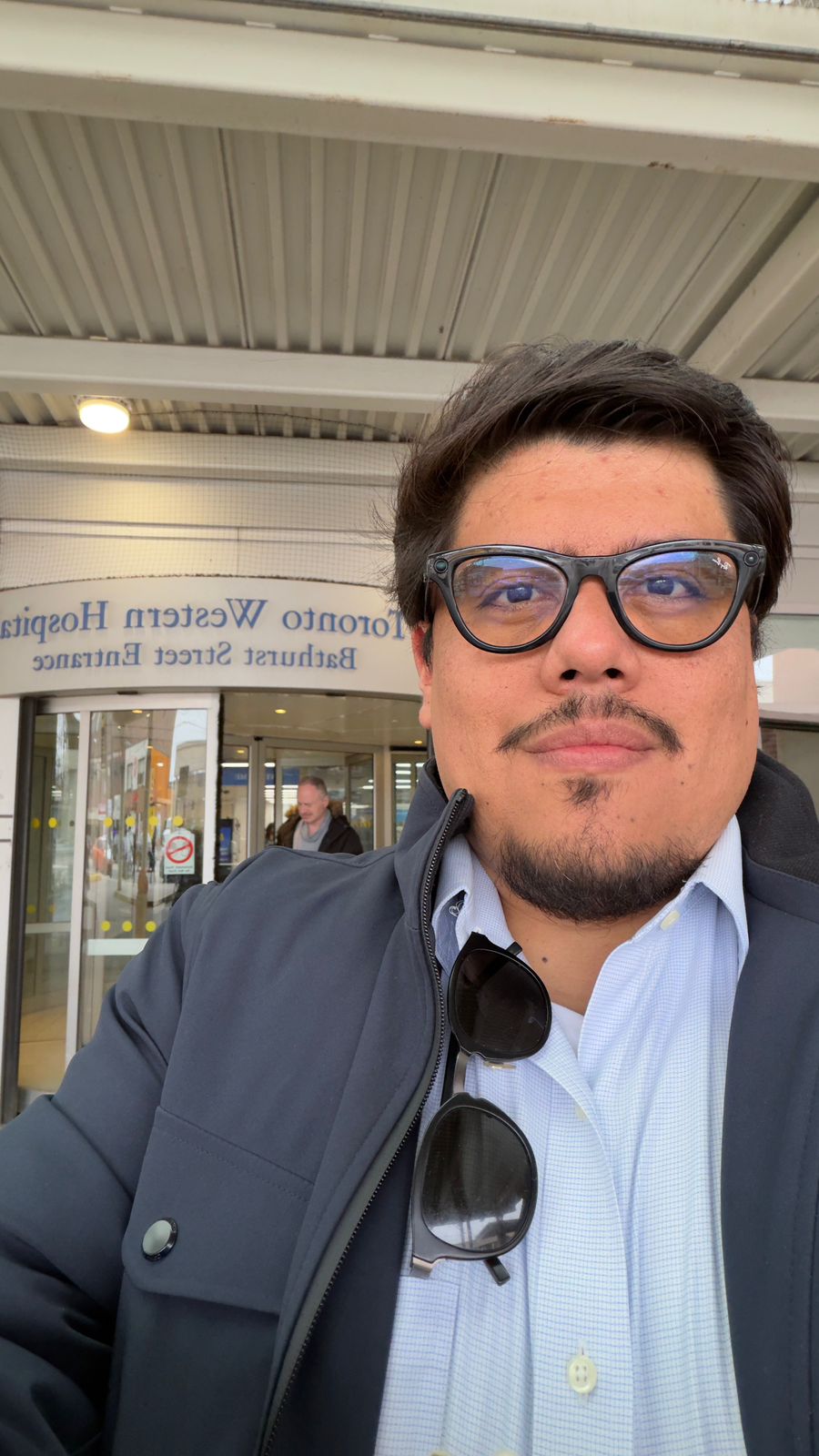 Dr. Alfredo Sandoval Plata junto a colegas internacionales