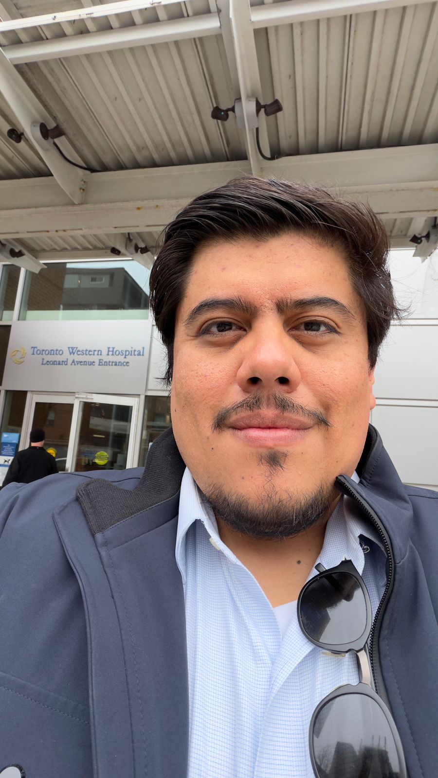 Dr. Alfredo Sandoval Plata junto a colegas internacionales