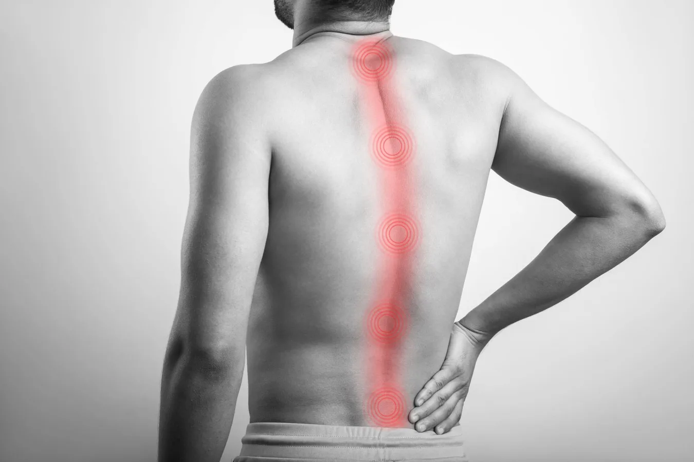¿Qué especialista trata la discopatía cervical?